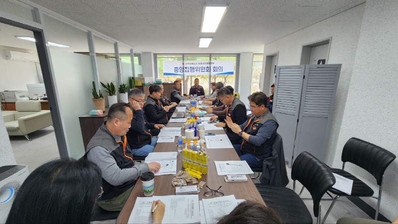 1de62d7a5255ef202ba9778dfbc2b939_1744703422_022.jpg 1de62d7a5255ef202ba9778dfbc2b939_1744703