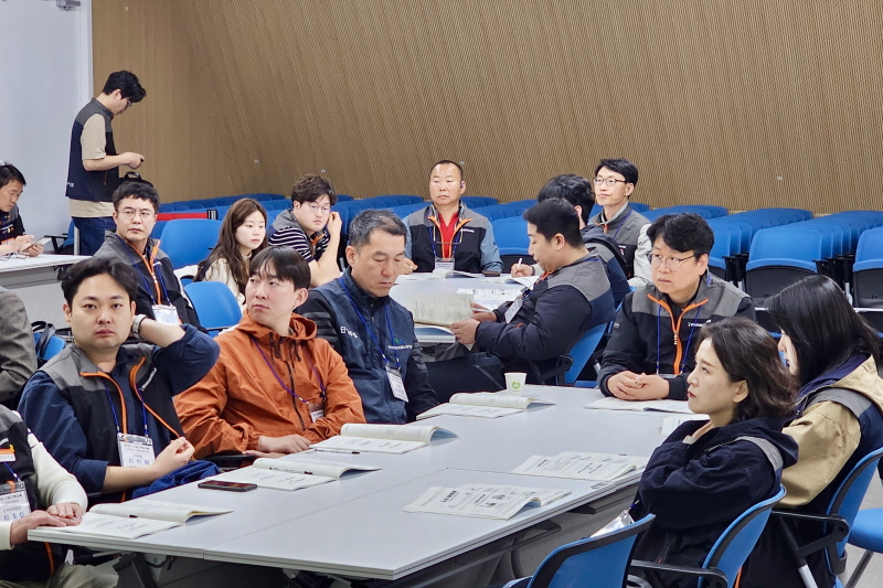 4a5d940bab0f630a977e8778e2e9f993_1744939