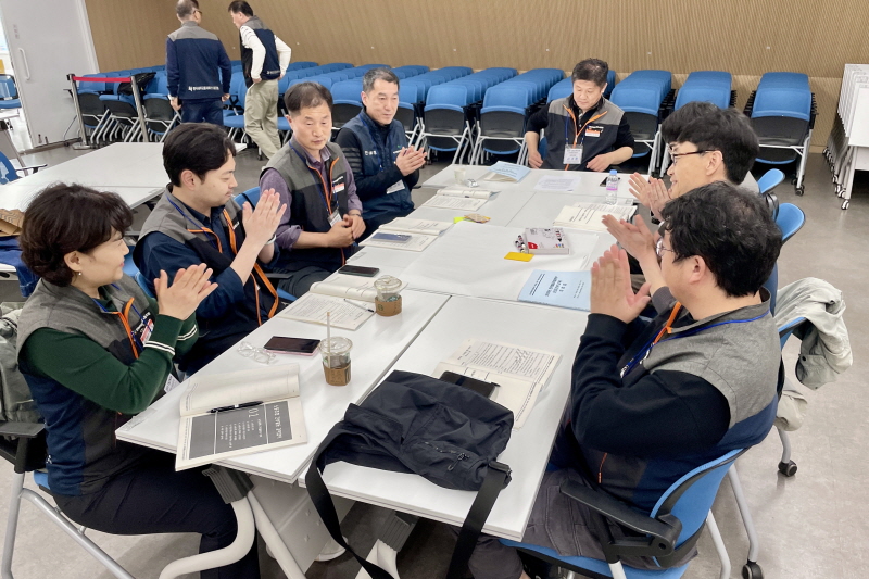 4a5d940bab0f630a977e8778e2e9f993_1744939