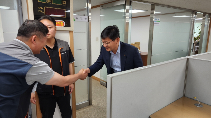 87370557ec49cf7af43789a43e11a4db_1749442