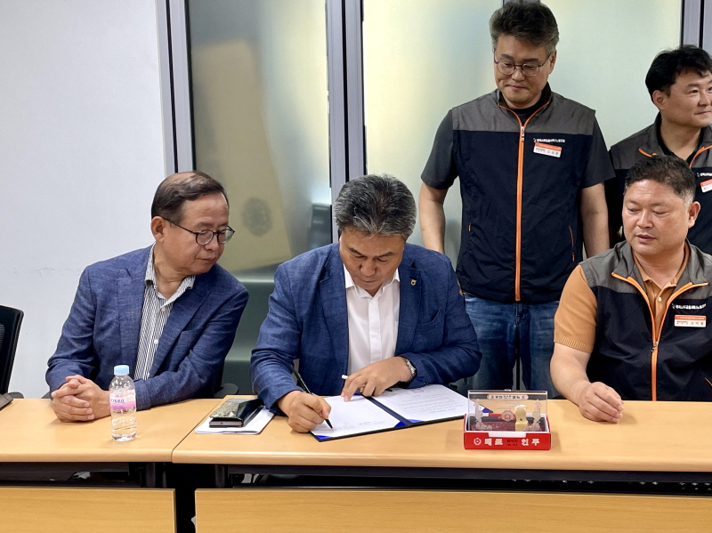 7a65fb8b6bc953d2c5cc87067fc57057_1754614901_9327.jpeg 7a65fb8b6bc953d2c5cc87067fc57057_1754614