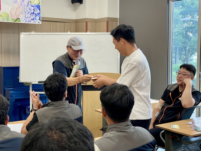 8840cfe140ea0994c9b1c52874ac4ea7_1756083823_0992.jpeg 8840cfe140ea0994c9b1c52874ac4ea7_1756083