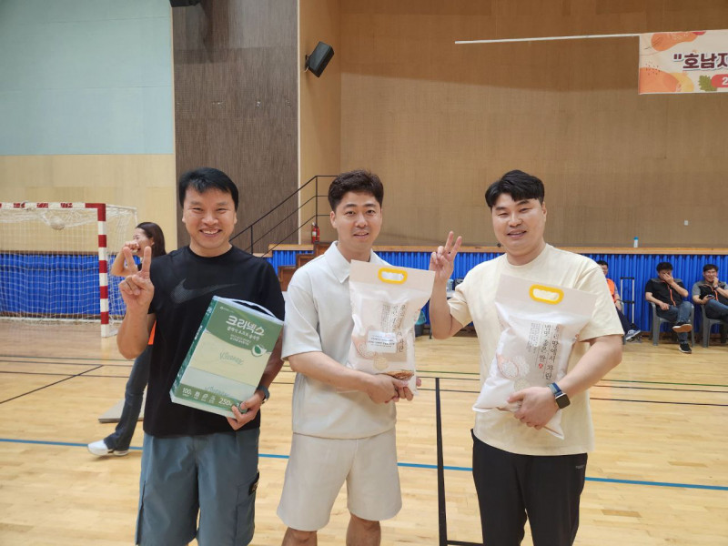 8f165fd8604ca5ebc856ceb1cc2f00a4_1758778