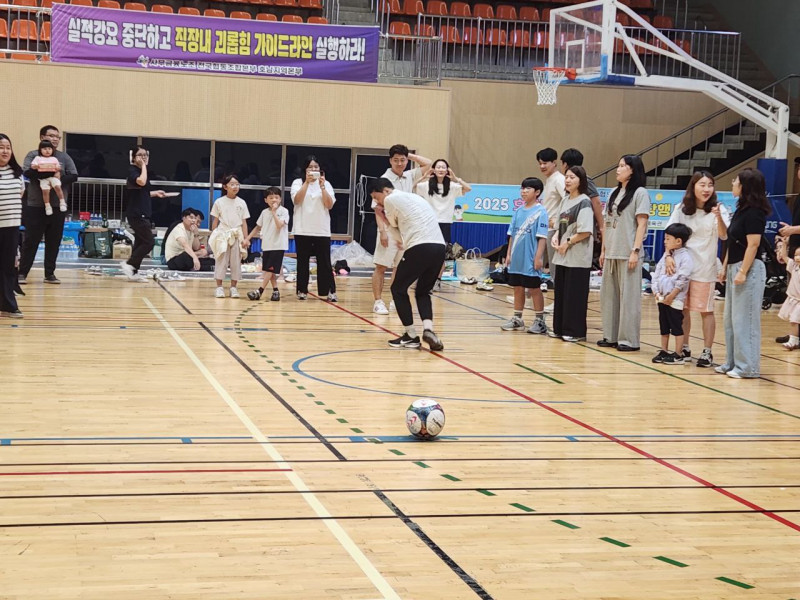 8f165fd8604ca5ebc856ceb1cc2f00a4_1758778