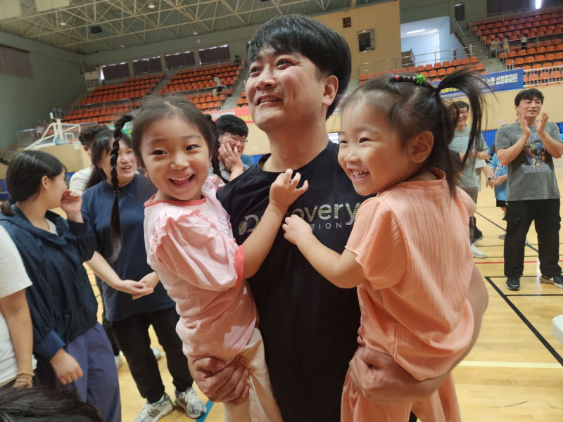 8f165fd8604ca5ebc856ceb1cc2f00a4_1758778