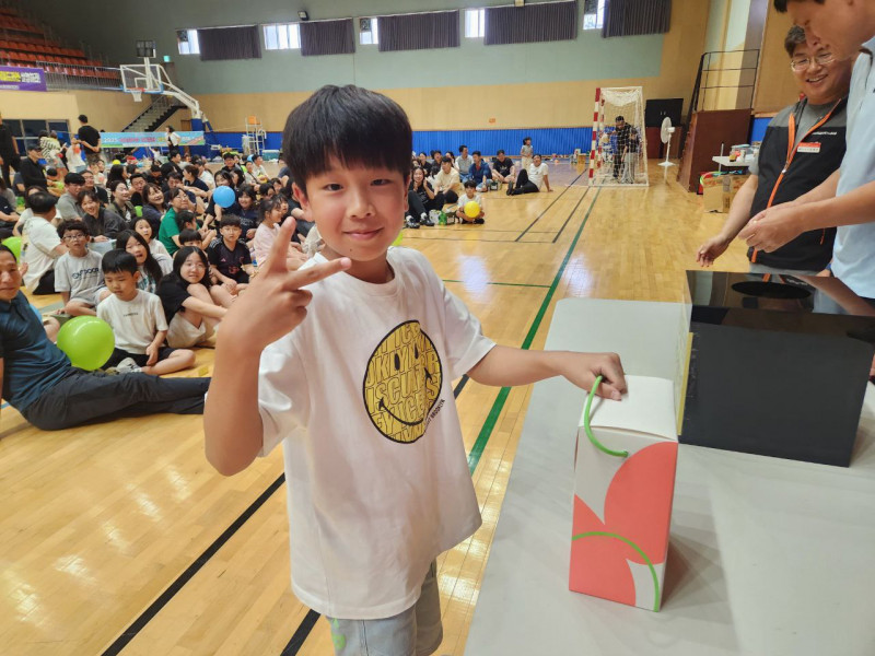 8f165fd8604ca5ebc856ceb1cc2f00a4_1758778