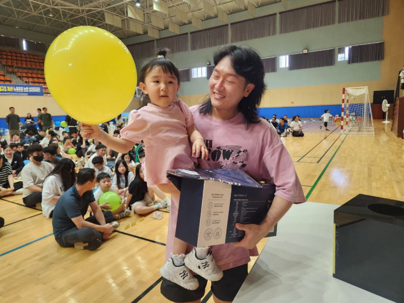 8f165fd8604ca5ebc856ceb1cc2f00a4_1758778