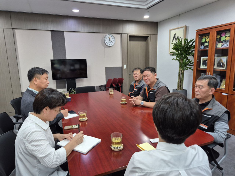 d3c6492d2873cd88a209cacea5c7eb21_1759293