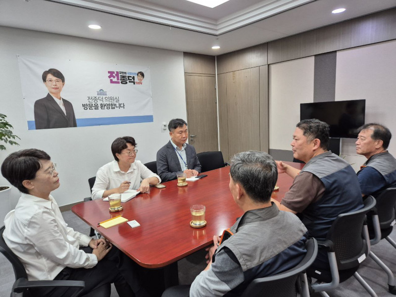 d3c6492d2873cd88a209cacea5c7eb21_1759293