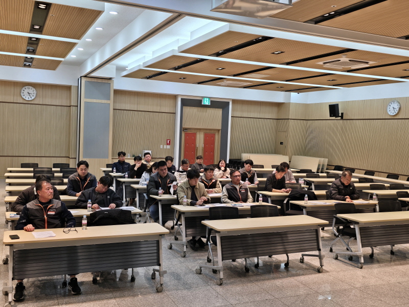 0906537f474afb13e98af1e030707c58_1763946