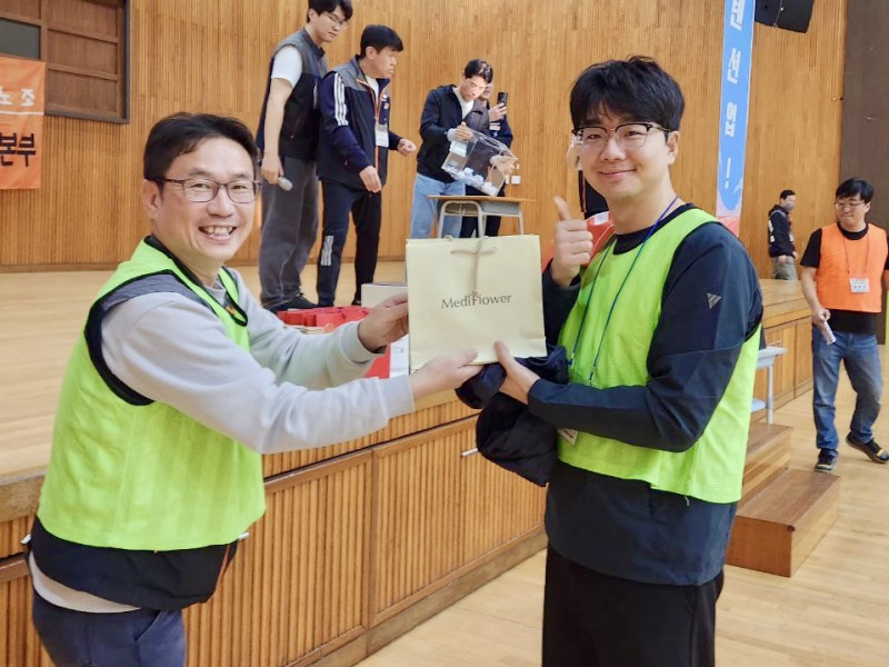 1afaa074a2c8e9e3c94296732421b7ac_1763355