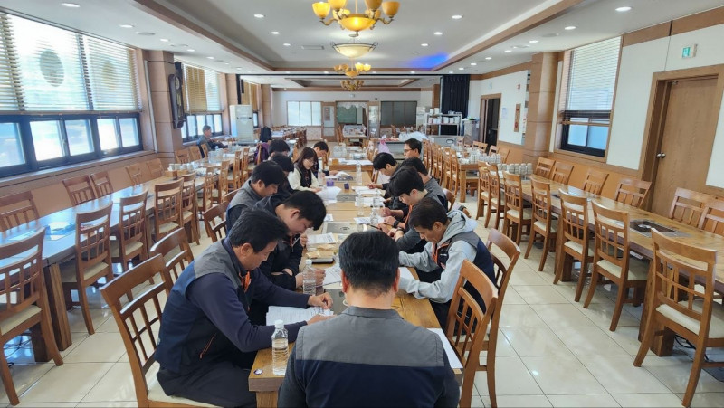 70c65d4b038ba6c79fd8ec888777328f_1775697